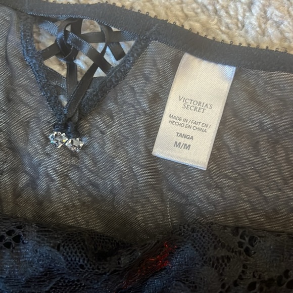 NWOT | Victorias Secret Limited Edition Lace Thong - Picture 2 of 5